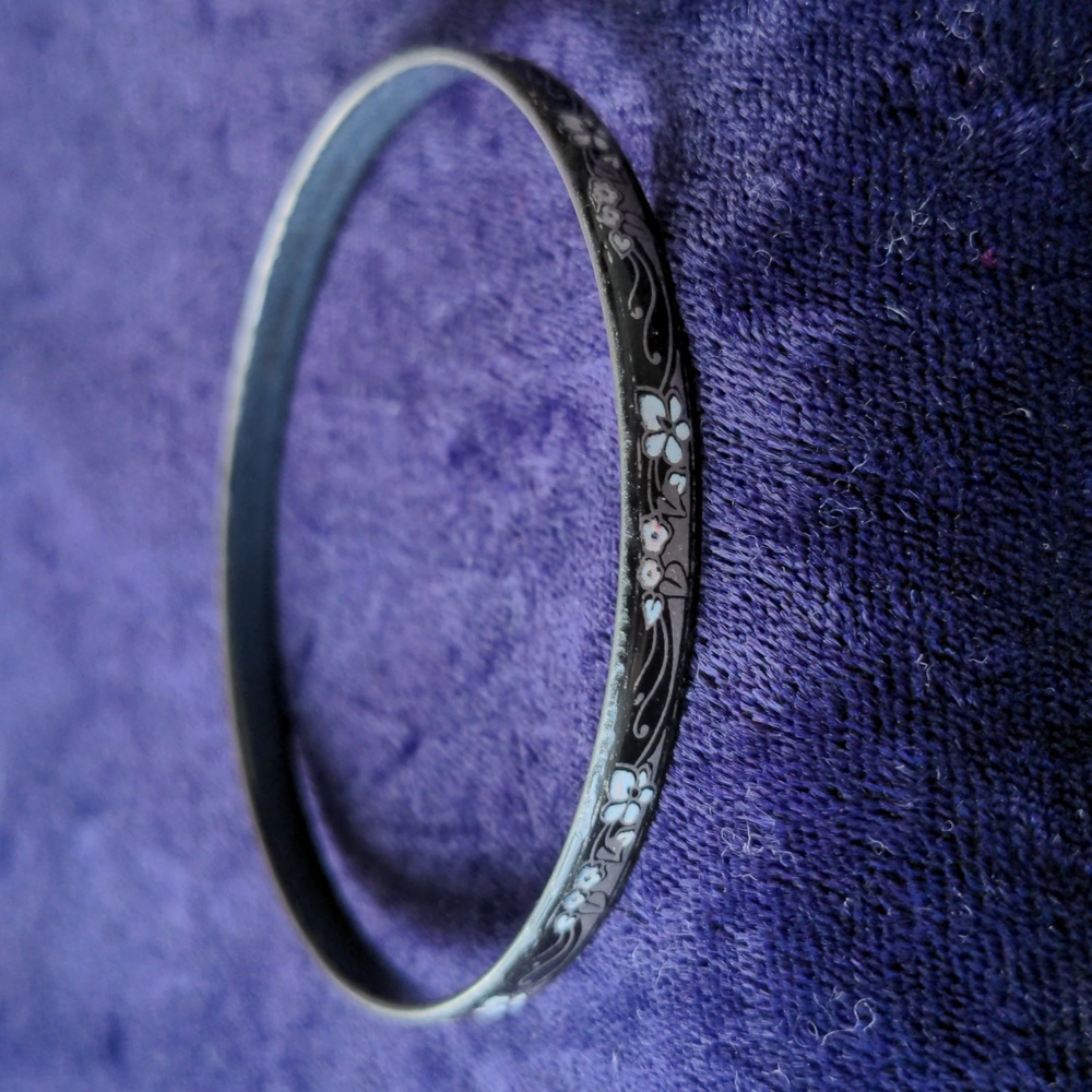 Vintage designer Michaela Frey Team bangle bracelet